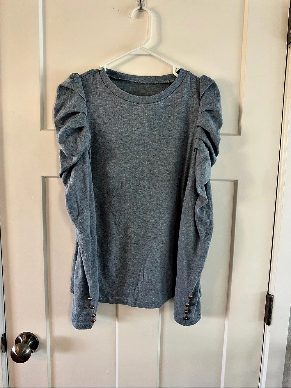 SHEIN Ruffle Sleeve Top in Blue Size Medium